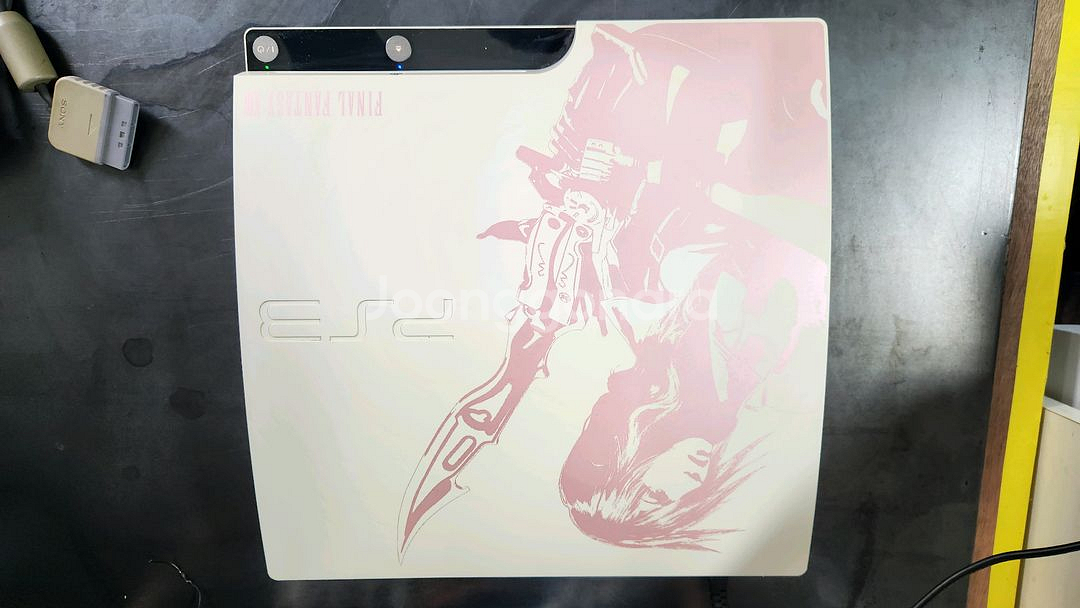 PS3 파판13 한정판 (본체) + 콘트롤러 3개--0