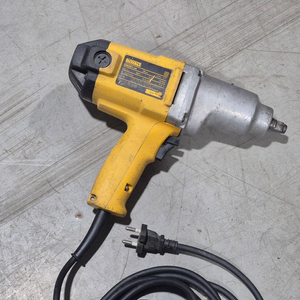 디월트 임팩렌치(DEWALT/ DW291) 중고팝니다