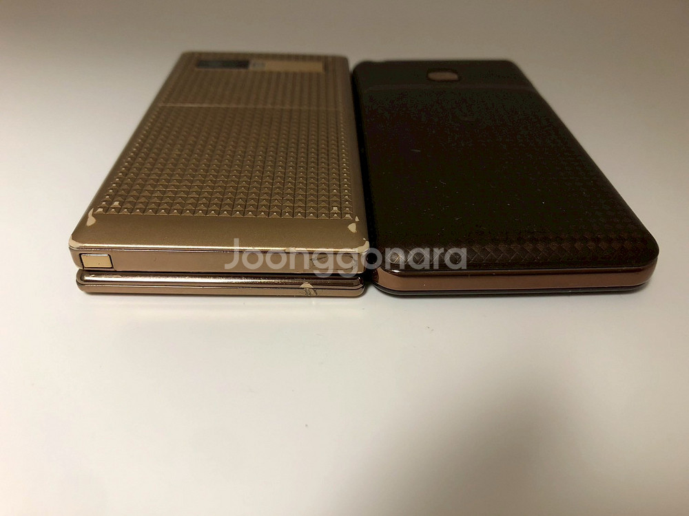 스카이 듀퐁 폴더폰과 듀퐁폰 2대 일괄 판매--2