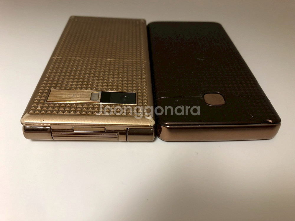 스카이 듀퐁 폴더폰과 듀퐁폰 2대 일괄 판매--3