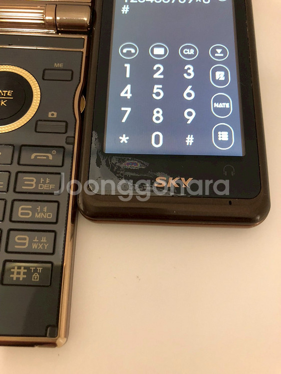 스카이 듀퐁 폴더폰과 듀퐁폰 2대 일괄 판매--6