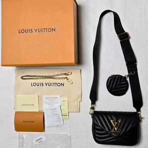 루이비통 뉴웨이브 멀티 포쉐드