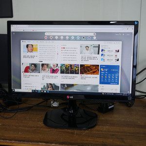 엘지 23인치 LED 모니터 23EA55VQ