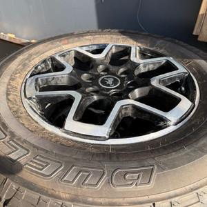 브릿지스톤 225/70R18 타이어 브롱코휠 5개 신품