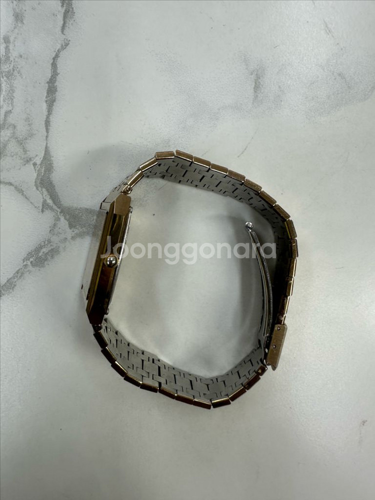 카리타스(Caritas) 올골드 사각형 빈티지 쿼츠시계--3