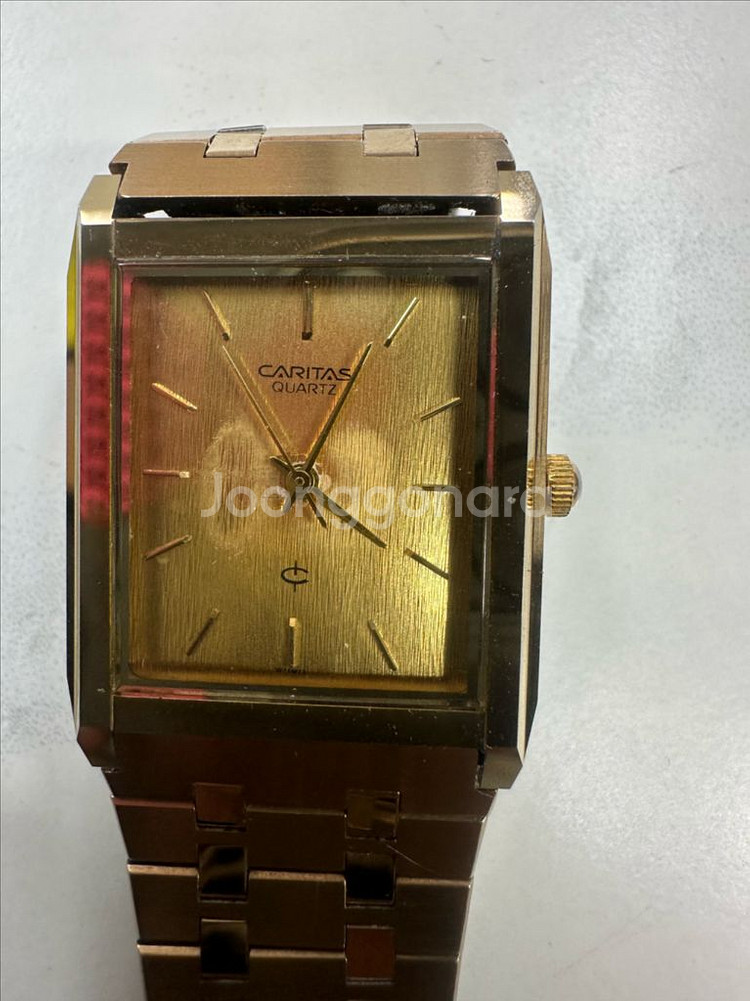 카리타스(Caritas) 올골드 사각형 빈티지 쿼츠시계--2