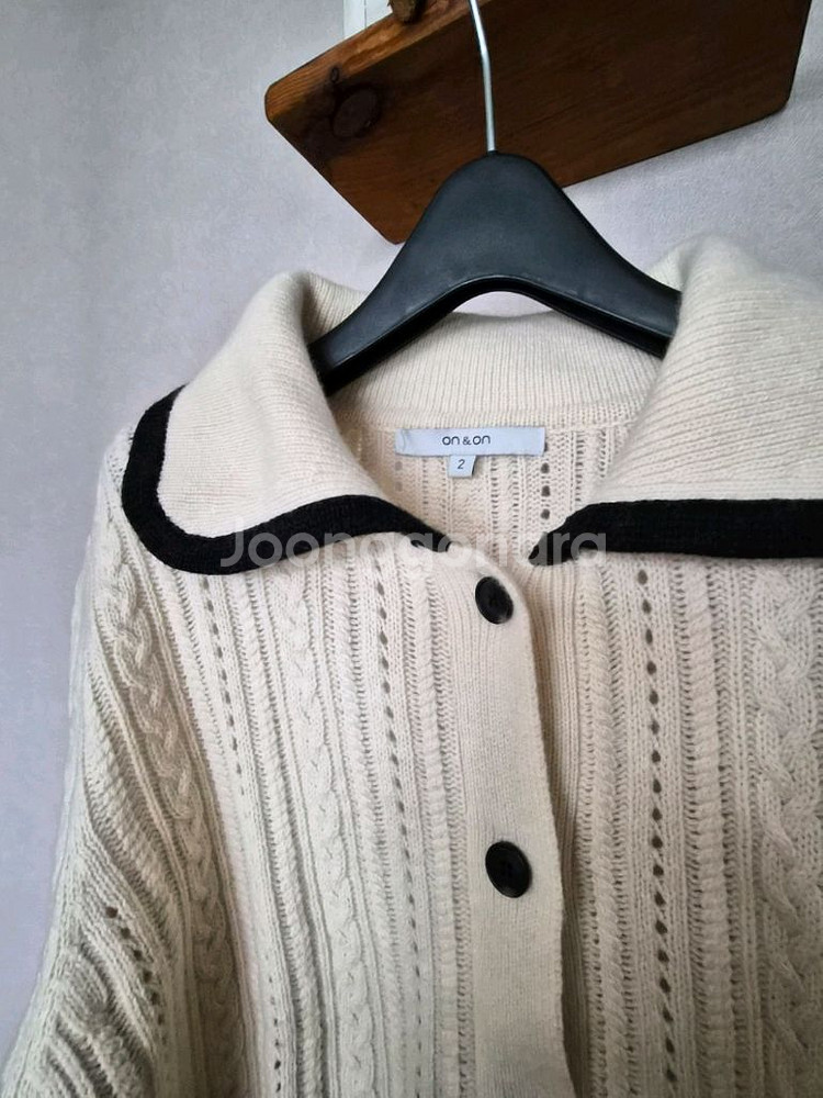 온앤온가디건--1