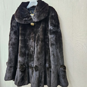 우단모피 블랙그라마 밍크코트 77
