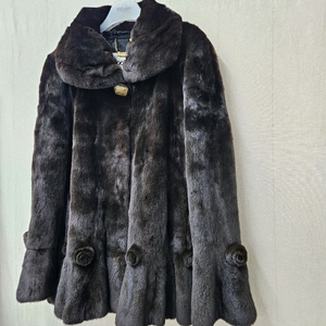 우단모피 블랙그라마 밍크코트 77