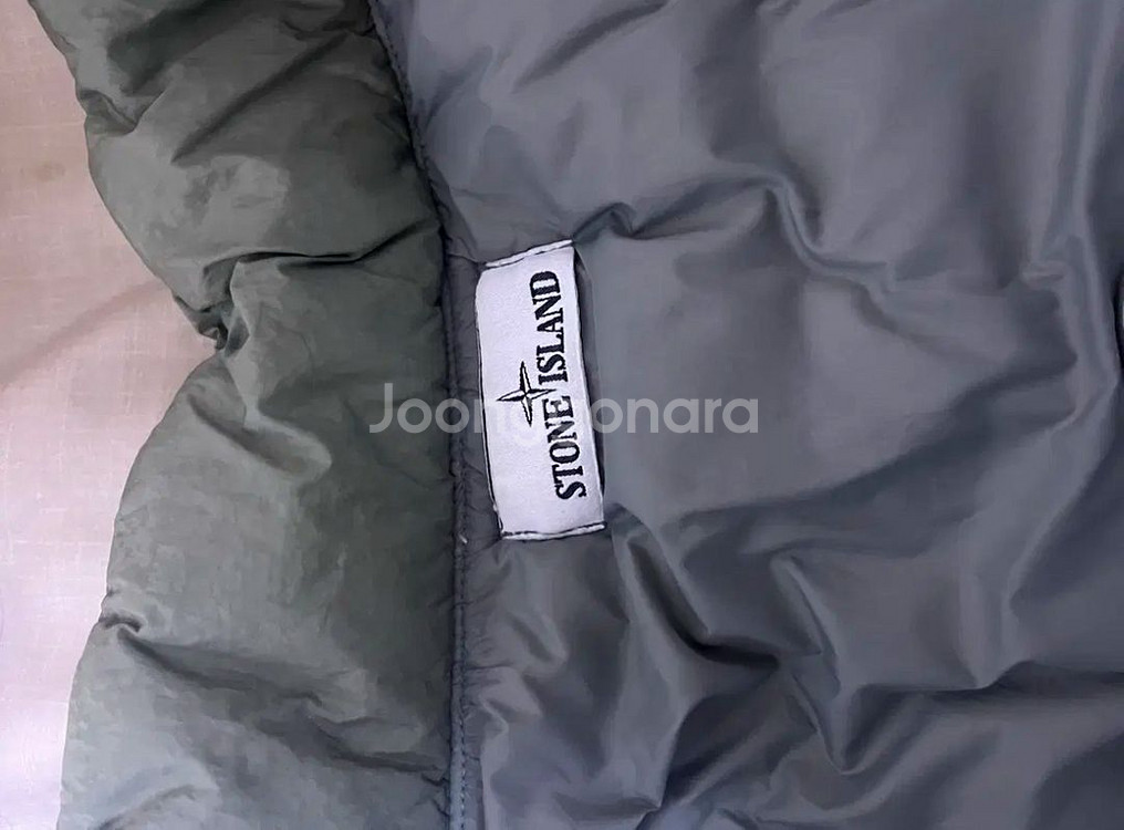 21fw스톤아일랜드 크링클랩스 논후드 올리브 m--3