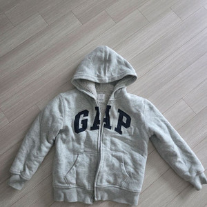 GAP갭키즈 양털 안감 후드집업 점퍼 S사이즈 6~7세