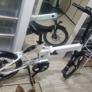 벨로스타 U22 Ultra 전기 자전거 보조배터리포함