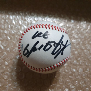KBO 이진영 공인구 친필 싸인볼