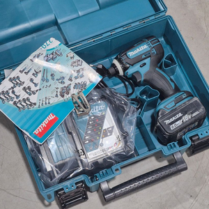 마끼다 18V 임팩드릴 (makita DTD149)