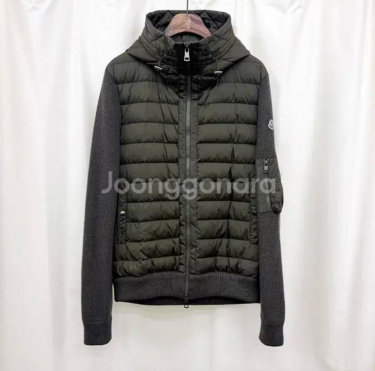 몽클레어 후드 니트패딩--0