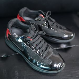 PRADA(프라다) 블랙 레드스니커즈 270