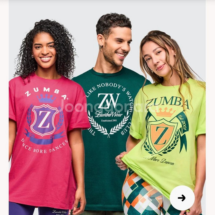 줌바 공용티 세트 판매합니다.--1