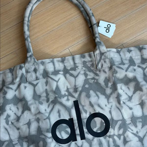 alo 알로 요가 아이코닉 쇼퍼 토트백