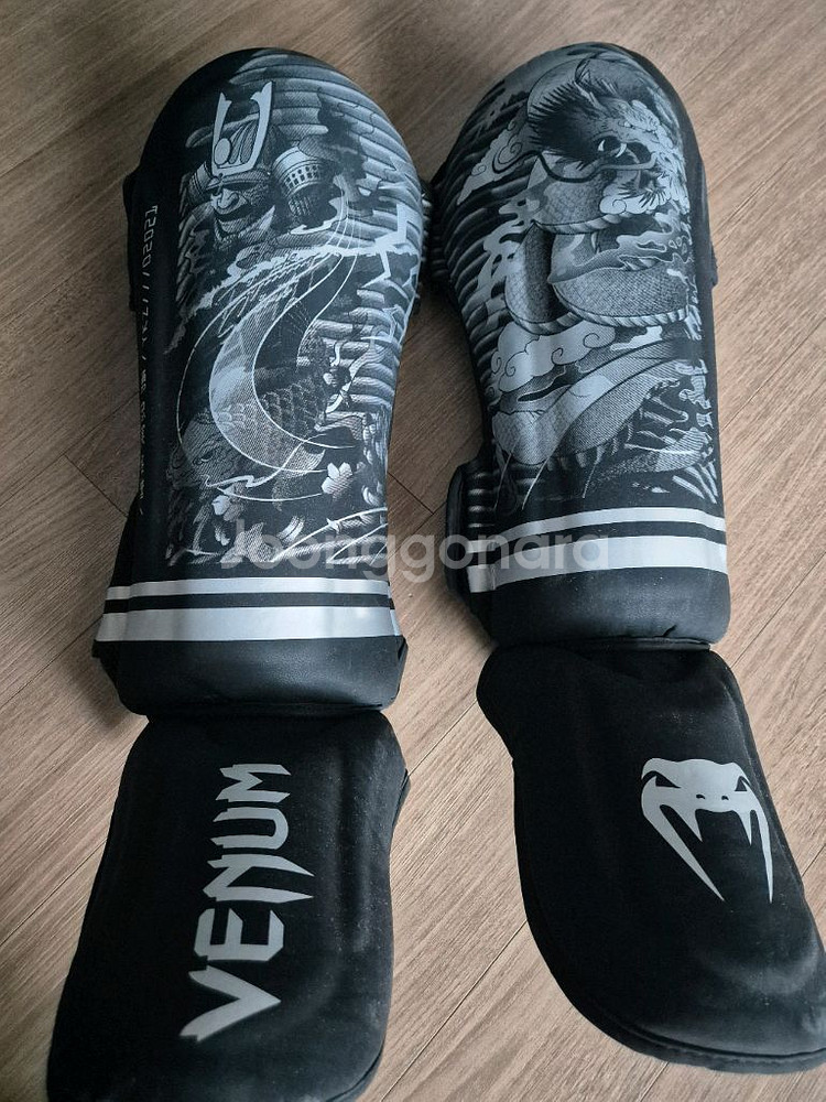 베넘 정강이보호대--0