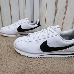 나이키 코르테즈 베이직SL (C664