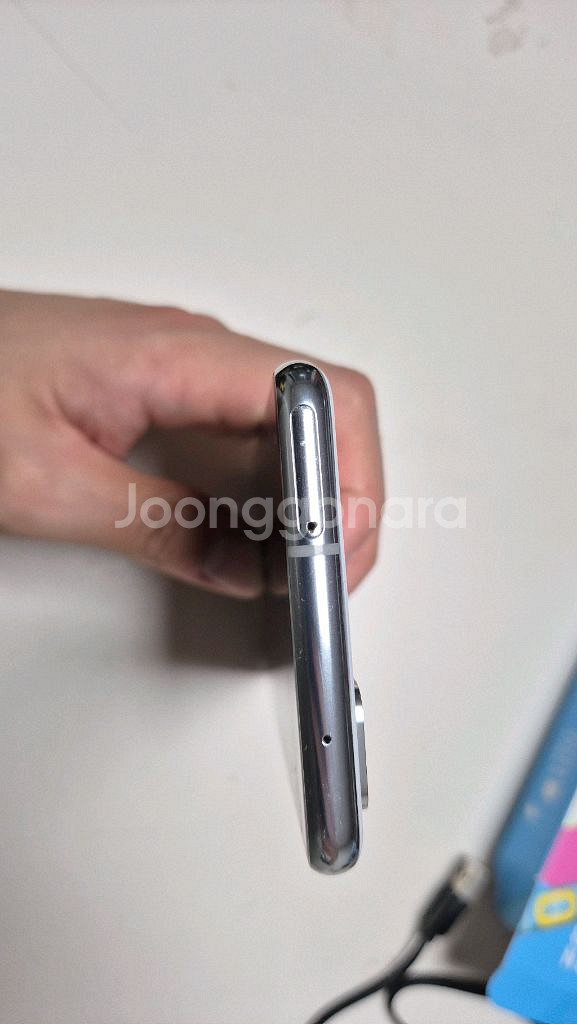 갤럭시 s20fe 128gb a급팝니다--1