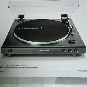 거의 새것) 오디오테크니카 턴테이블 AT-LP60X 블