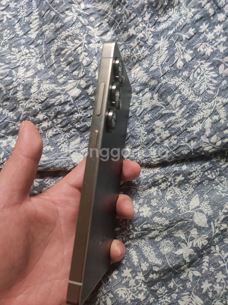 갤럭시s25울트라 티타늄블랙 256--1