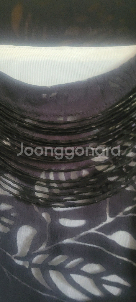 블랙 레이스 비즈 장식 민소매 블라우스--1