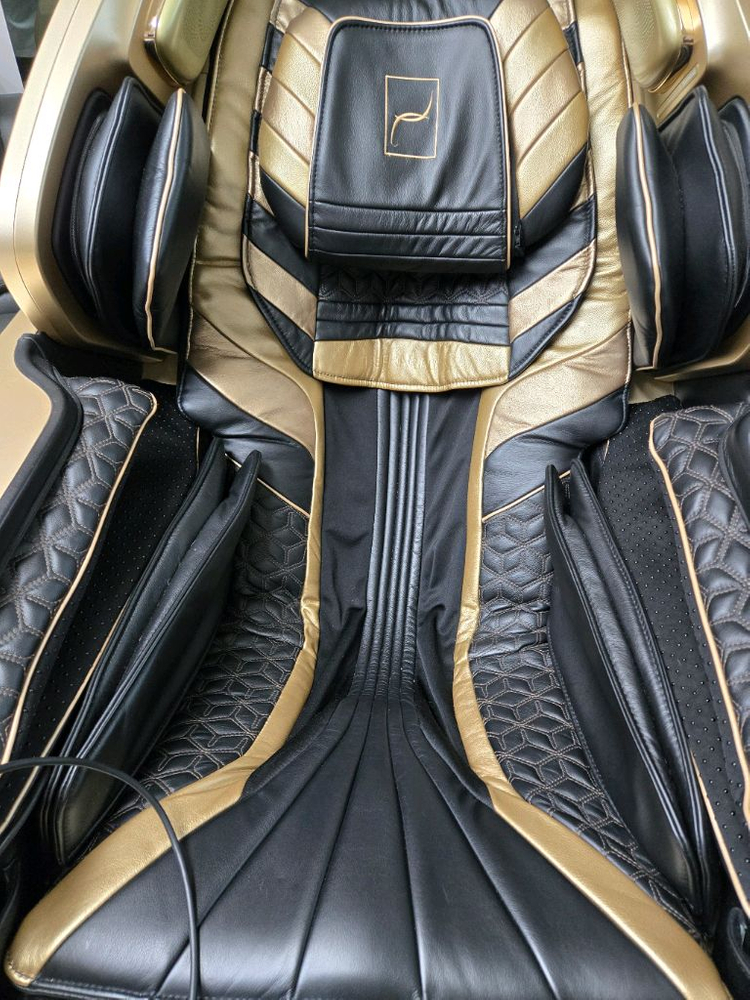 바디프렌드 파라오 골드 안마의자 이미지