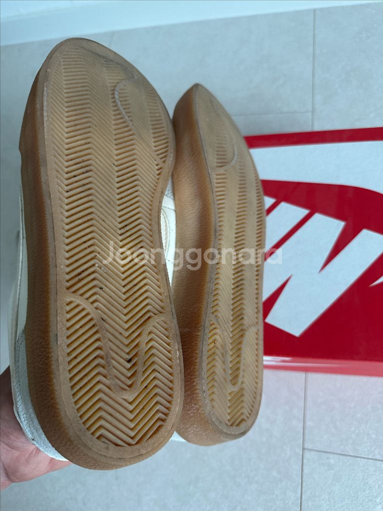 나이키 킬샷2 래더 흰색(세일/검)265--4