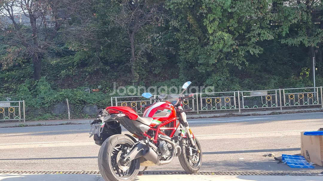 등록대행o 두가티 몬스터 797 18년식/3만2천대키로--6