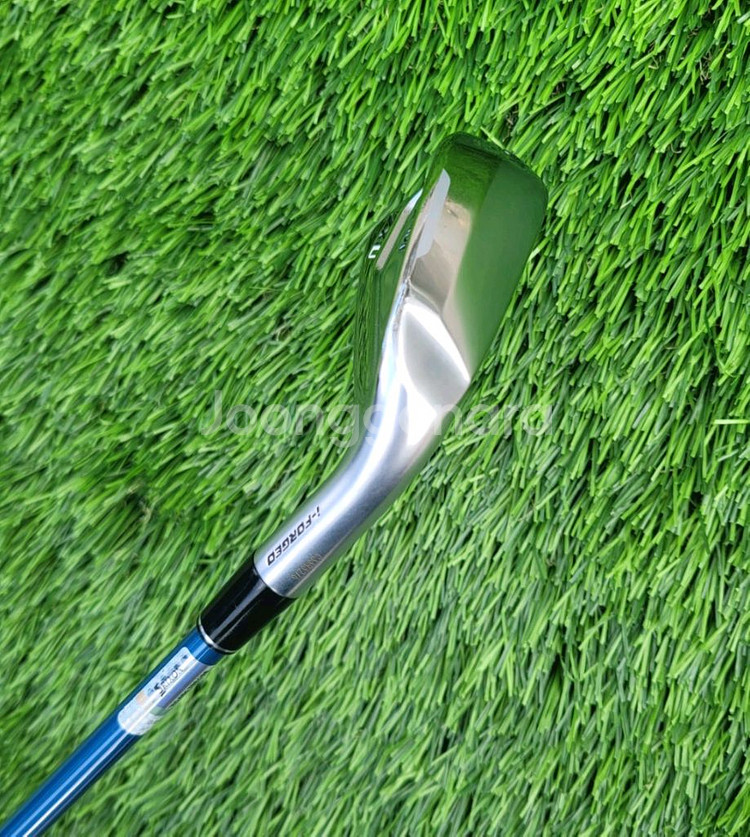 스릭슨 25년 신형 ZXI 2번18도 드라이빙 아이언--1