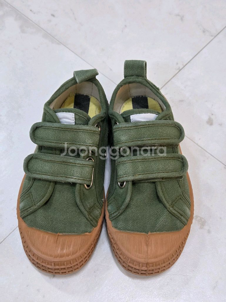 노베스타 스니커즈 25--0