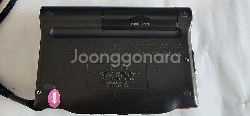 SONY TCM-77 워크맨 작동품--1