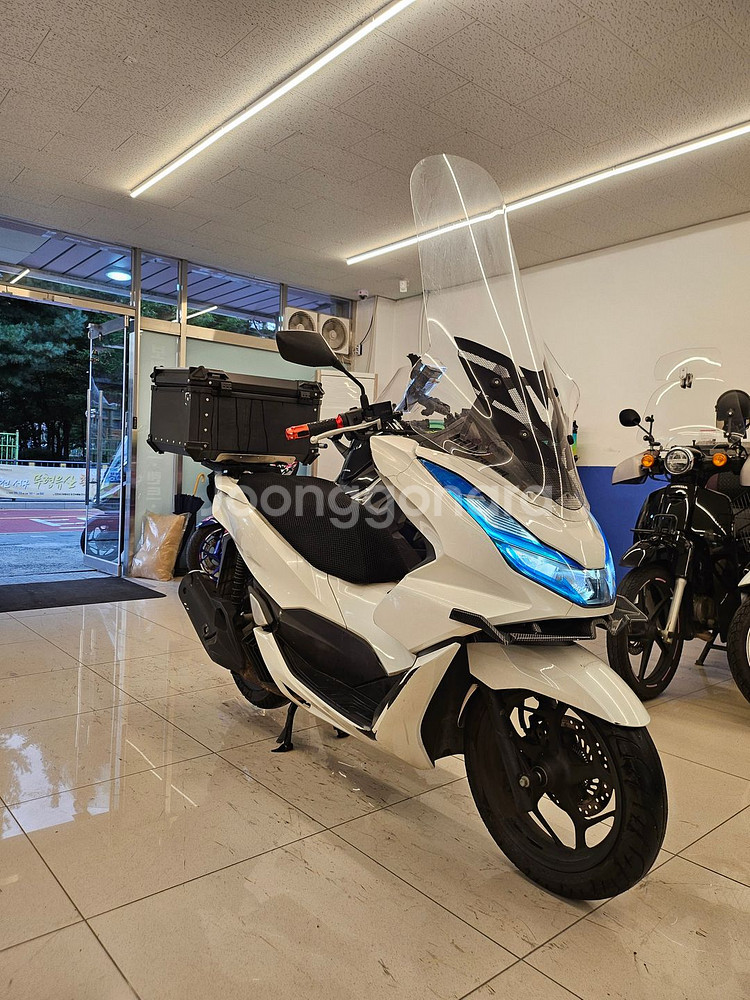 잘나가는 pcx125 22년식 팝니다 !--2