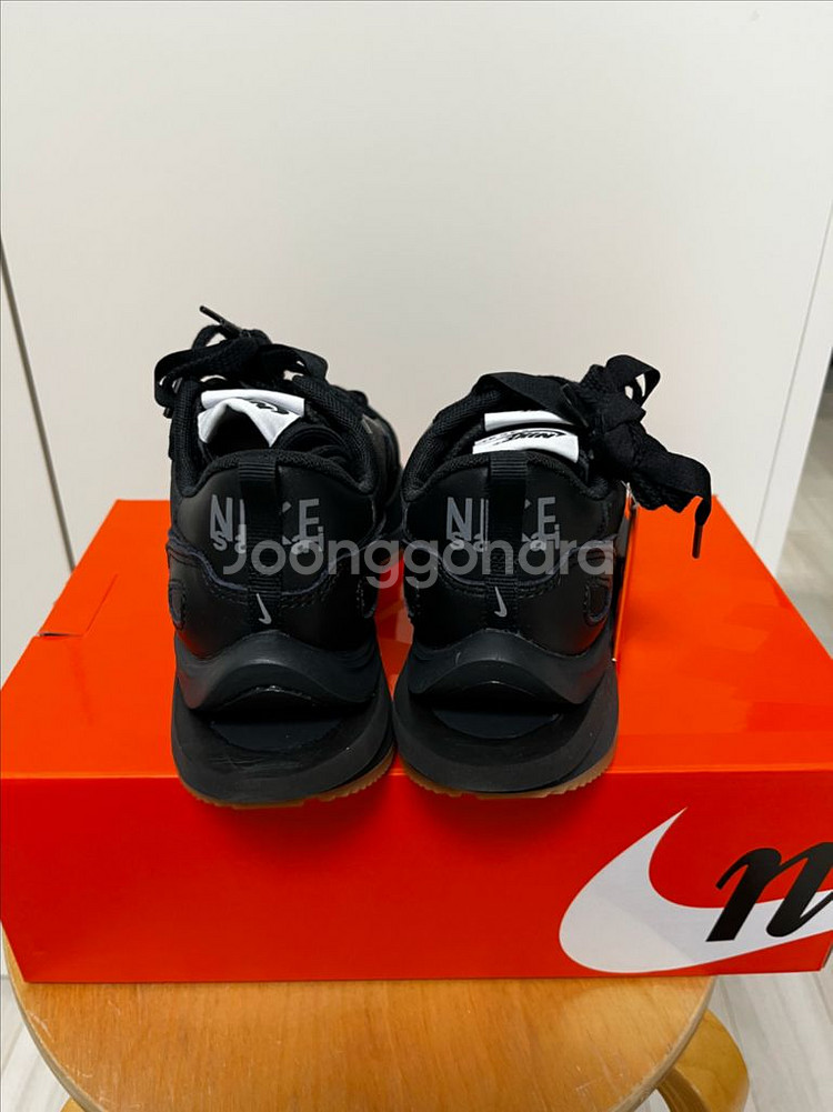 나이키x사카이 베이퍼와플 블랙앤검 230 판매--5