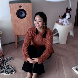 페이우 폼폼 울 앙고라 니트