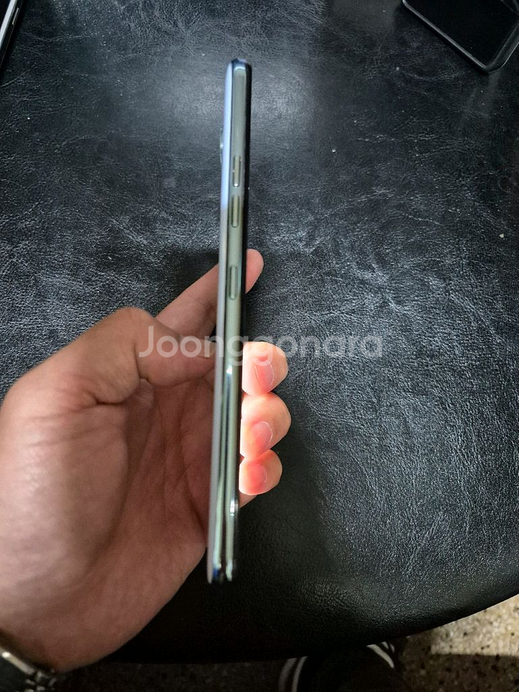 LG Q61--2