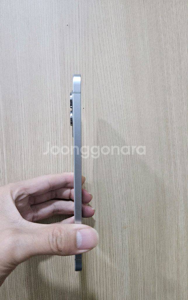 갤럭시 S25엣지 S급 풀박스 256G 팝니다--4