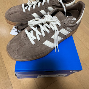 아디다스 스페지알 IF6490 250 새상품