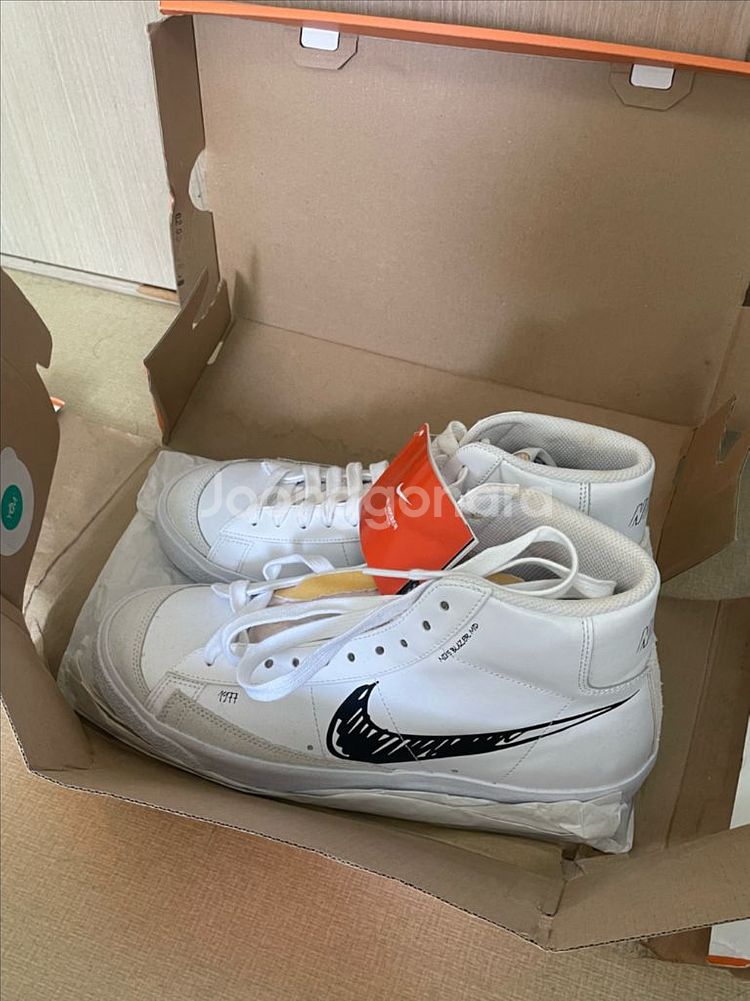 택O 나이키 블레이저 미드 77 스케치 남성용 265--0