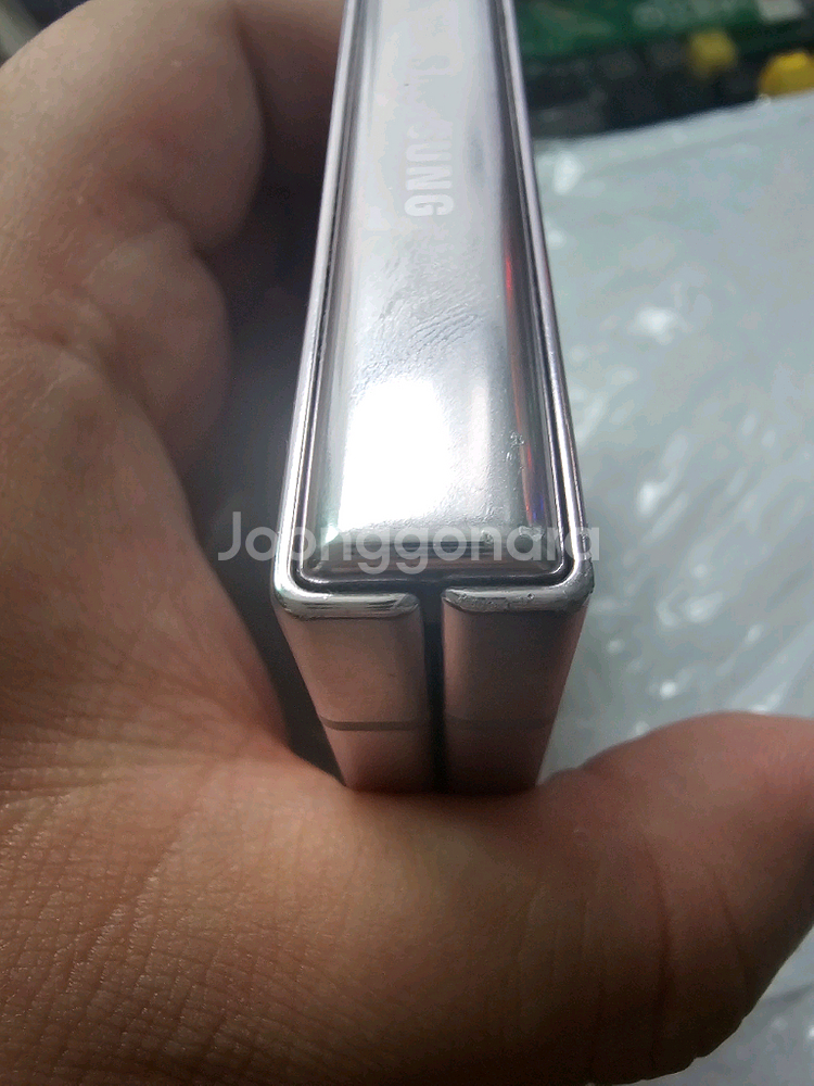 삼성전자 갤럭시 Z 플립5 퍼플 보라색 256gb 삼성--9