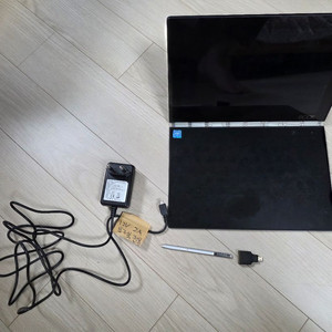 레노버 요가북 W lte 버전 YB1-X91L 노트북