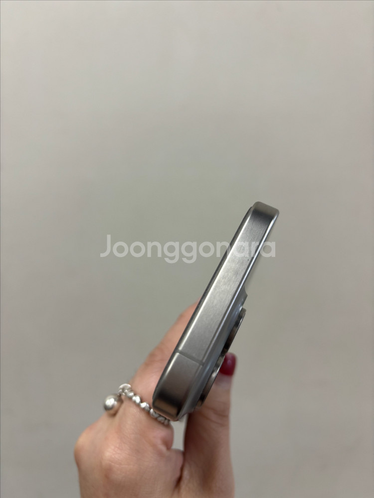 (부산중고폰)아이폰15프로 내츄럴 128기가 판매해요--5