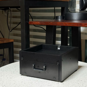 딱뱀공작소 펠로우 드립 스테이션