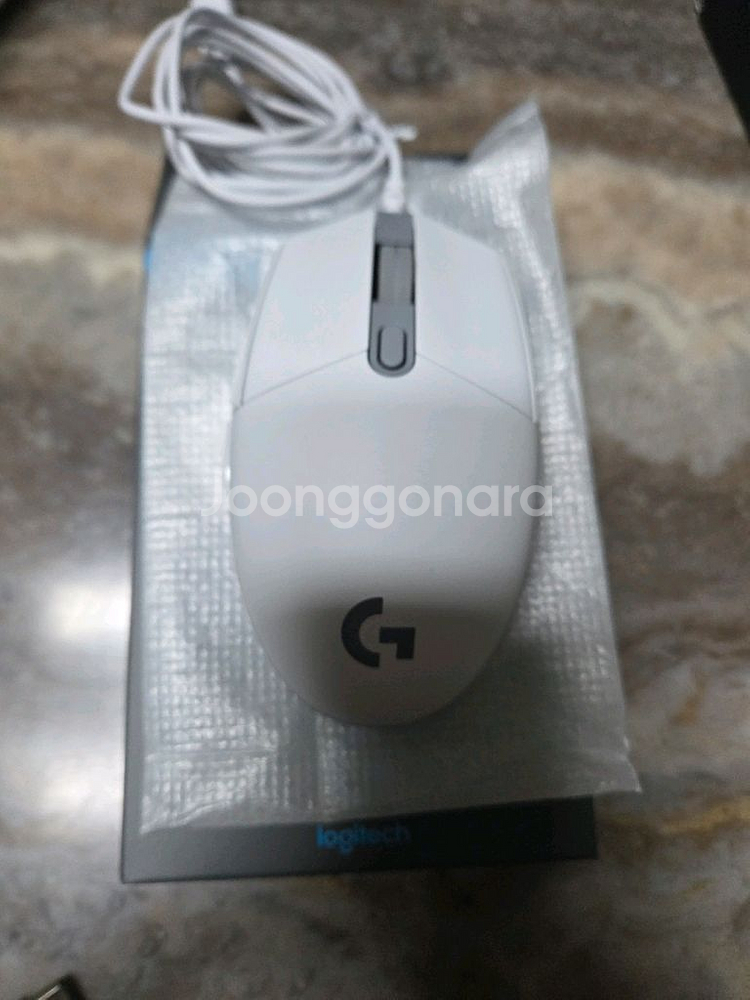 로지텍 G102 화이트--1