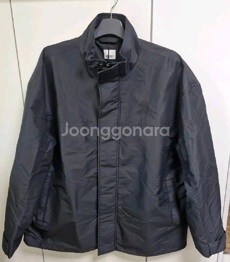 버버리 이퀘스트리안 나이트 자수 사포드 나일론 자켓--0