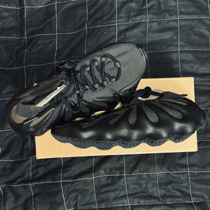 [265] 아디다스 이지 450 다크 슬레이트 아코탭