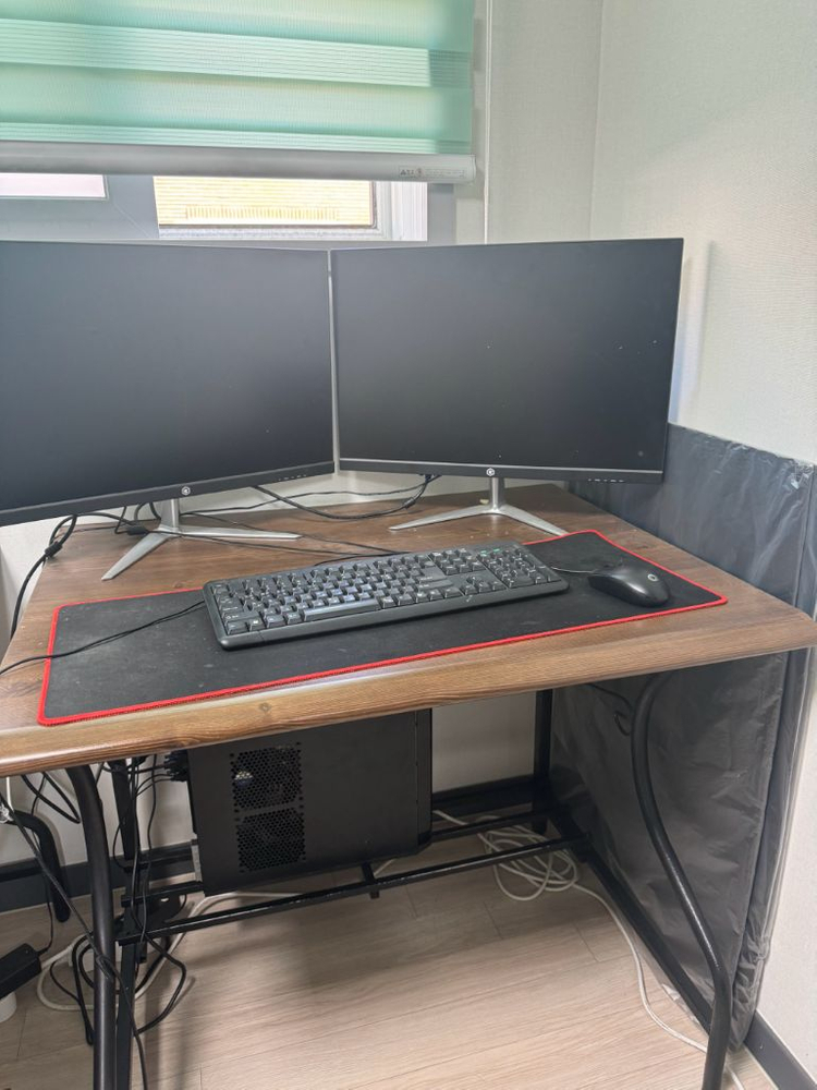 이사로 인해사무용 컴퓨터 책상 의자 세트 판매합니다--5