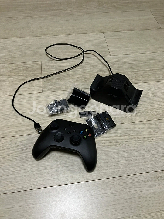 엑스박스 패드 리시버 거치대 배터리팩--0